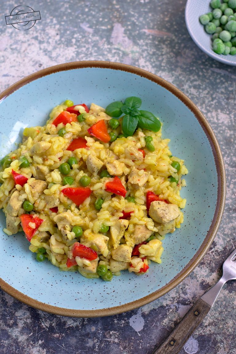 Risotto z kurczakiem i warzywami Smaki na talerzu