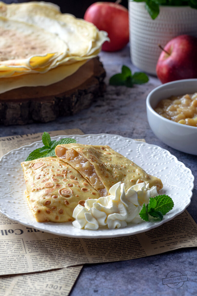 Naleśniki z jabłkami - Smaki na talerzu