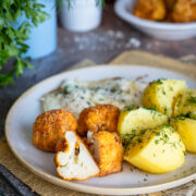 kalafior pieczony w parmezanie