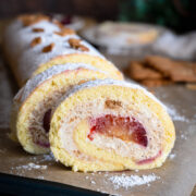 rolada biszkoptowa z kremem spekulatius