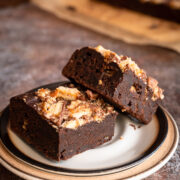 Brownie z batonikami Lion brownie z lionami